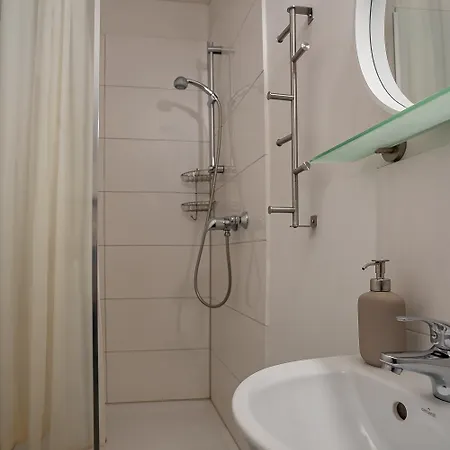 Studio Luxembourg - Epa Руст Экстерьер фото