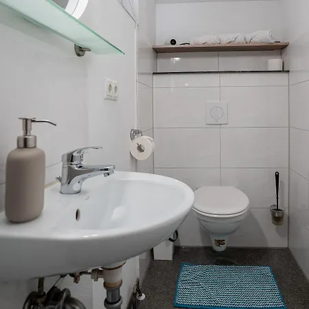 Studio Luxembourg - Epa Руст Экстерьер фото